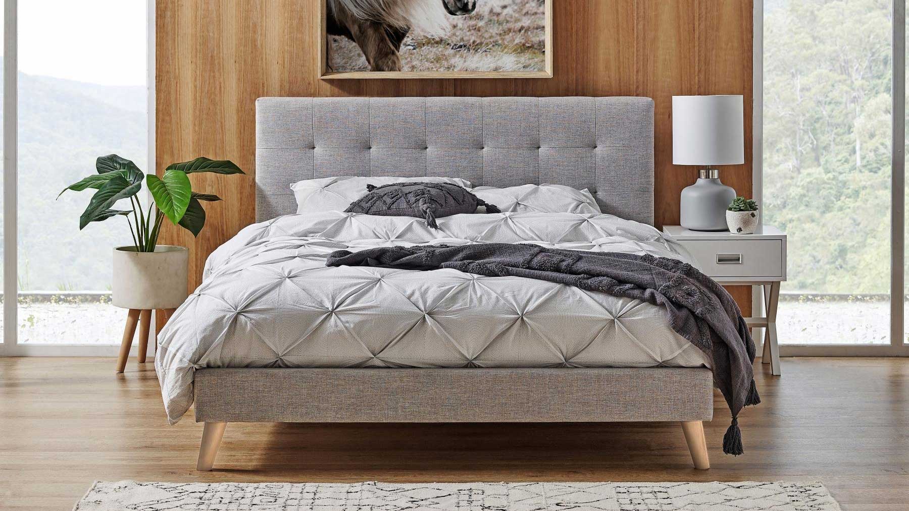 Giường ngủ gỗ tự nhiên đơn giản GHC-933